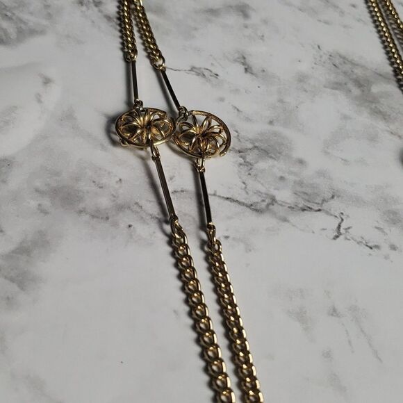 Vintage Golden Long Necklace - Picture 4 of 8